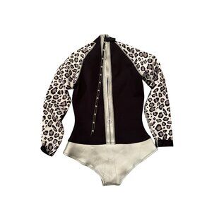 🐆 GlideSoul Long Sleeve Springsuit – Size M – Excellent Condition